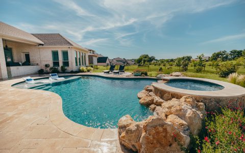 Freeform Swimming Pool - Pulliam Pools.