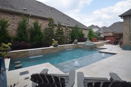 Geometric backyard swimming pool - Pulliam Pools.