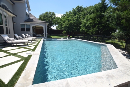 Geometric backyard swimming pool - Pulliam Pools.