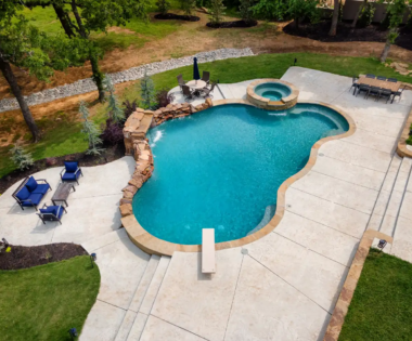 Custom pool built by Pulliam Pools.
